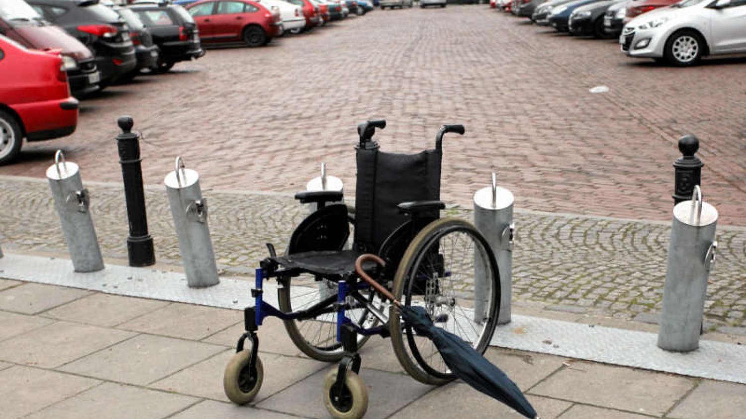 Kierowany myślami egzoszkielet pozwala wykonać ruchy całkowicie sparaliżowanym osobom