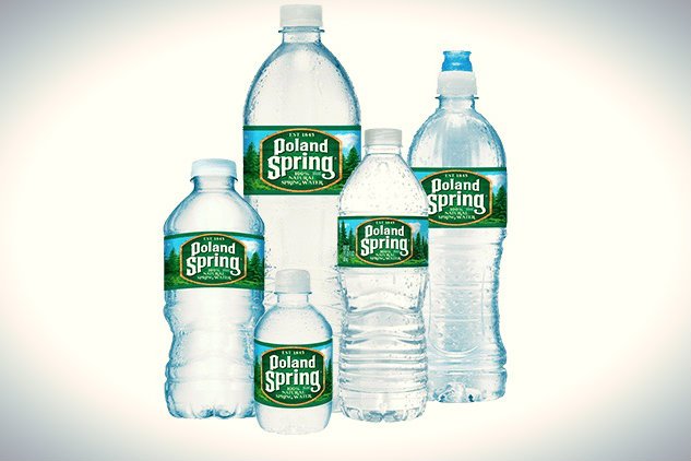 Cześć kupujących wodę Poland Spring domaga się odszkodowania w wysokości 5 mln dol. za rzekome wprowadzenie w błąd jej nazwą