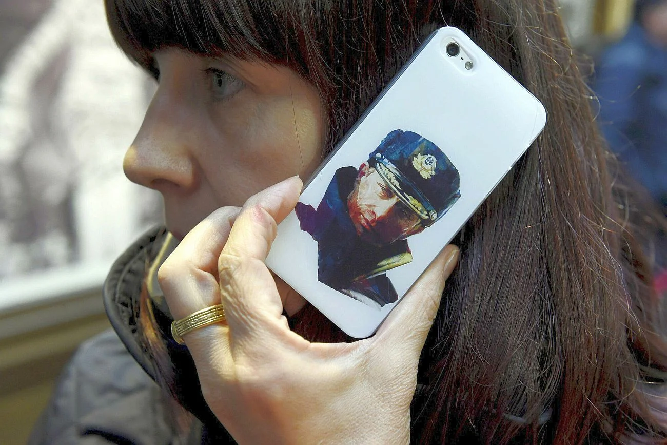 Rosyjskie władze promują rodzimy smarton, zwany już żartobliwie i potocznie "rosyjskim iPhonem"