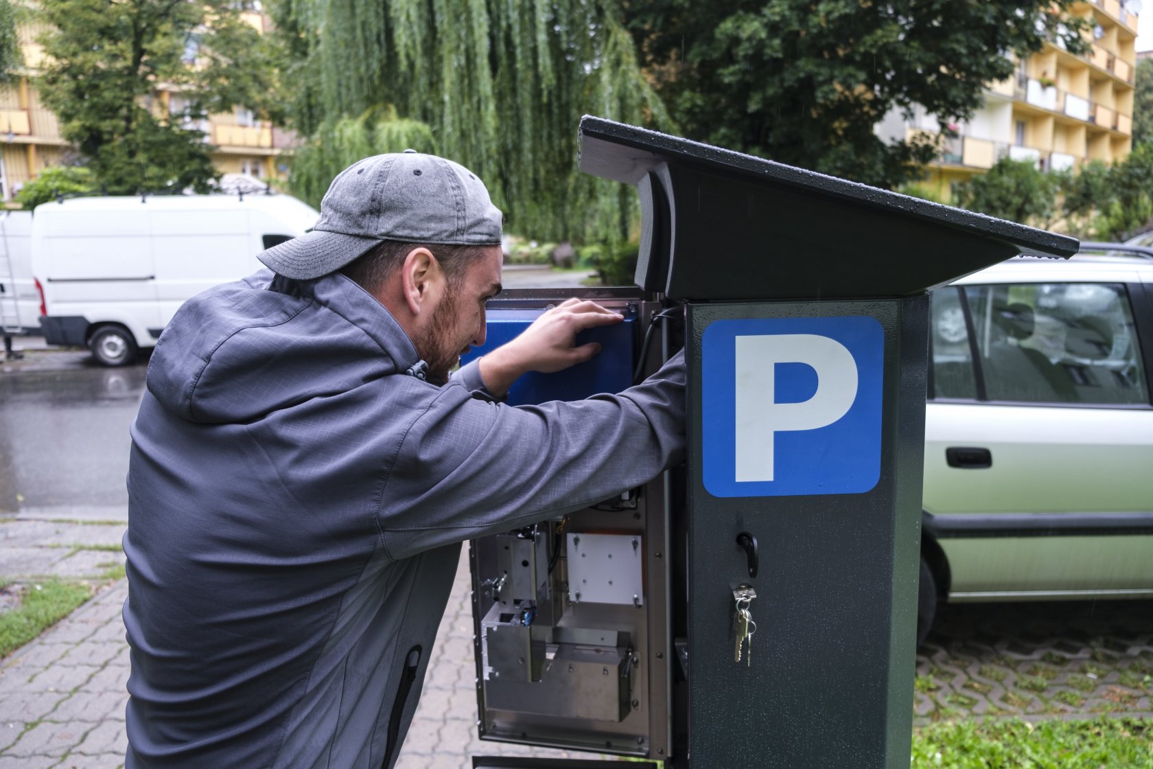 Polskie miasta szukają nowych dochodów, by choć częściowo zasypać ogromną dziurę w swoich budżetach.