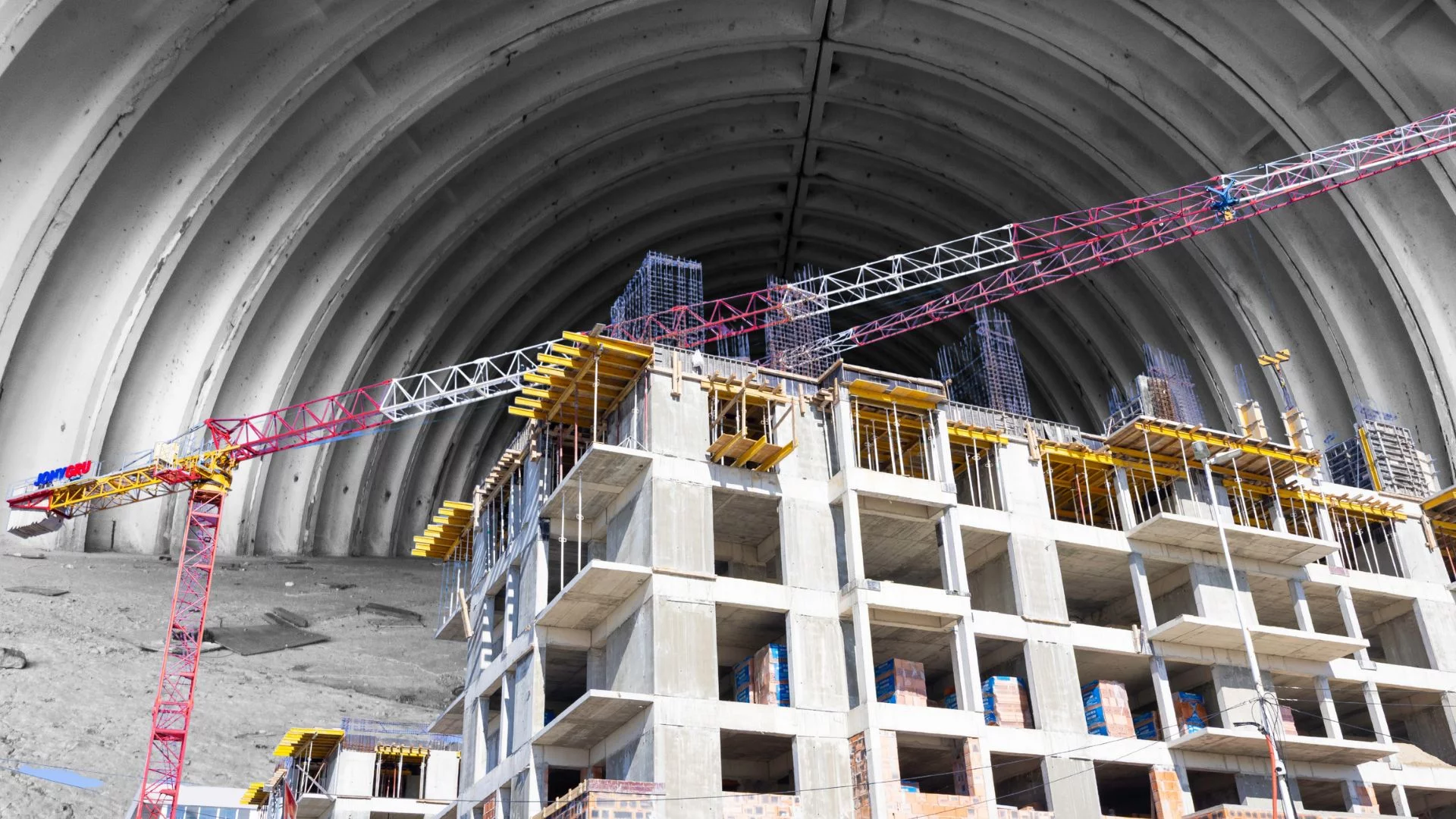 Schrony mogą zamieszać rynkiem mieszkaniowym. Nowe przepisy nie wejdą za darmo