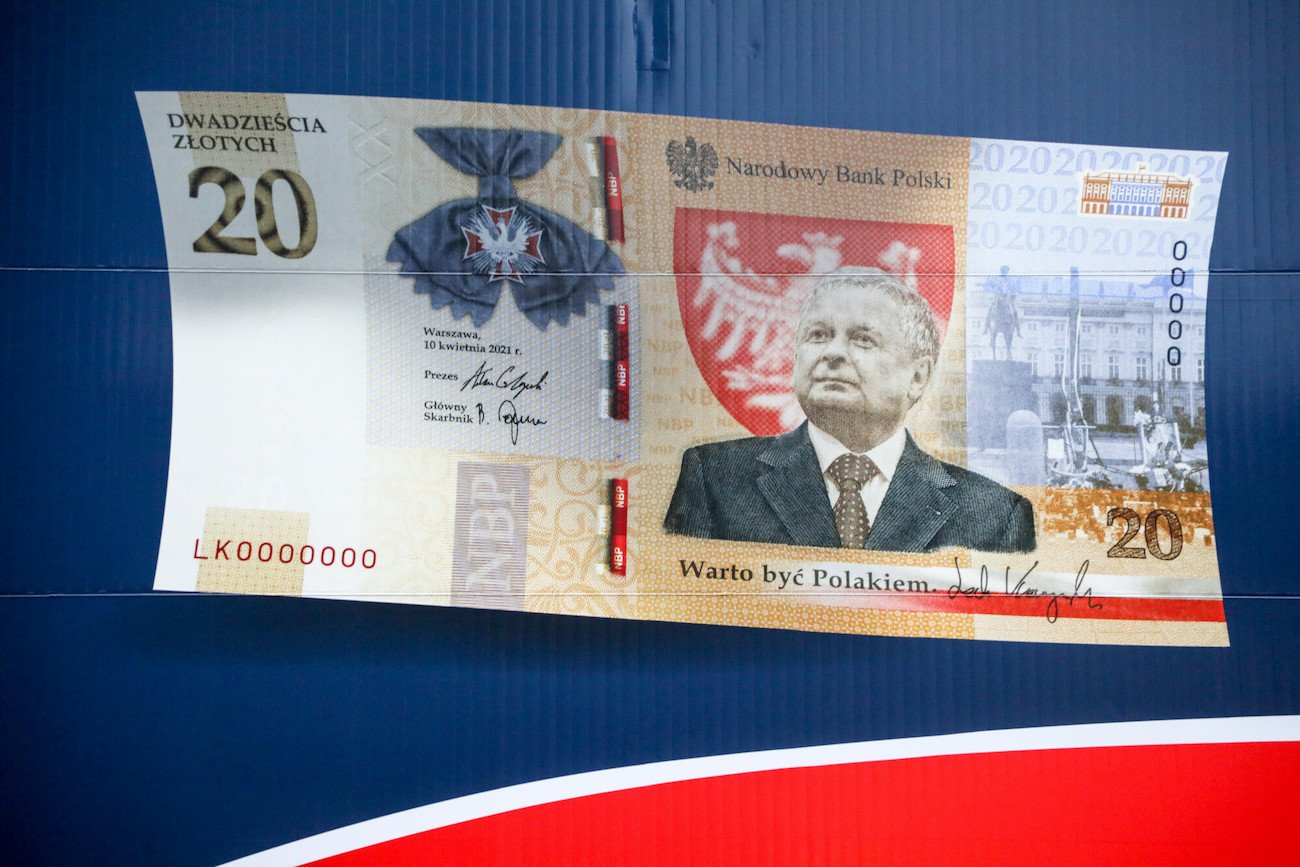 Banknot 20 zł z Lechem Kaczyńskim najlepszym banknotem pamiątkowym 2022 r.