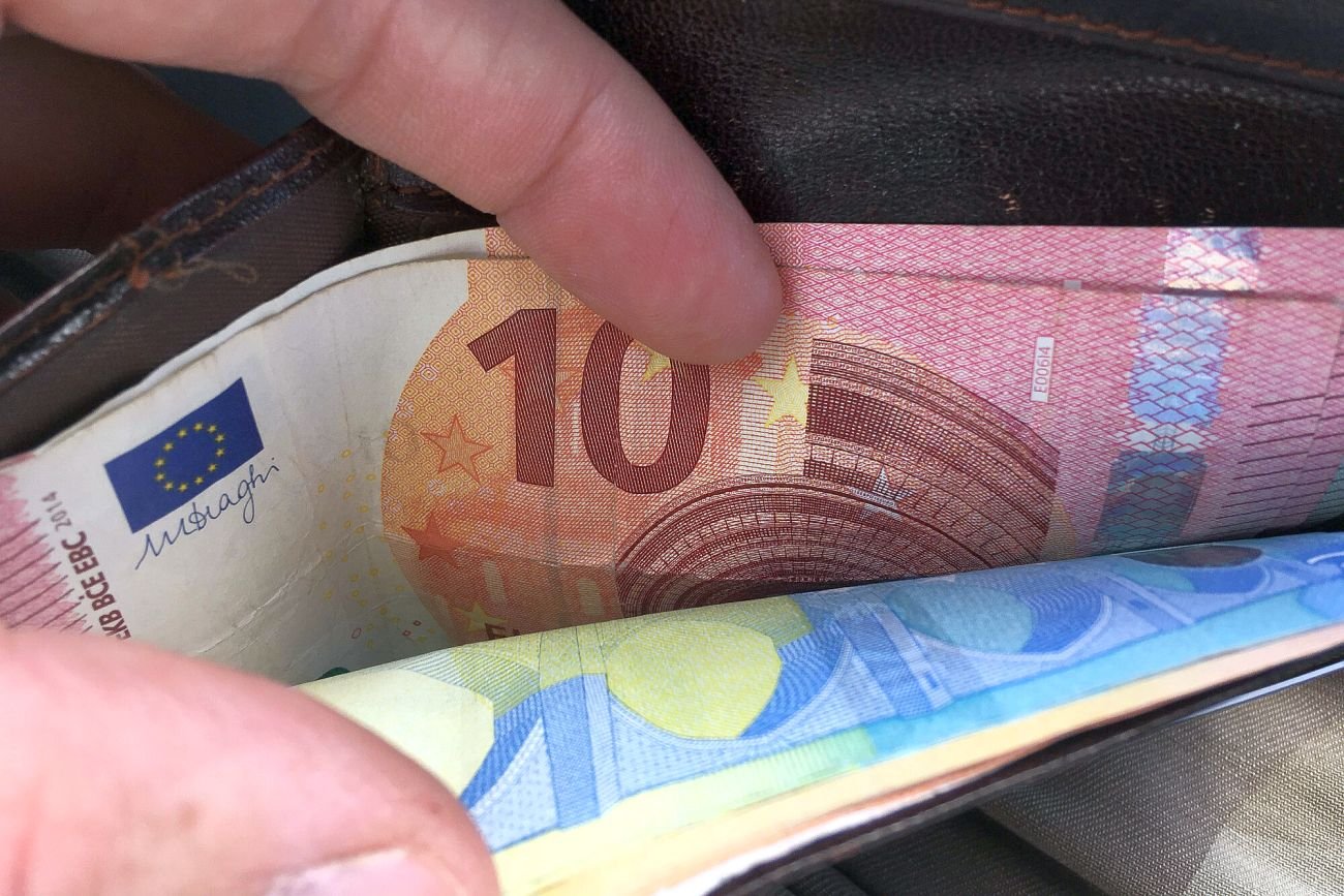Czy ceny rosną po przyjęciu euro? Tak, ale rośnie też zamożność obywateli i kraju