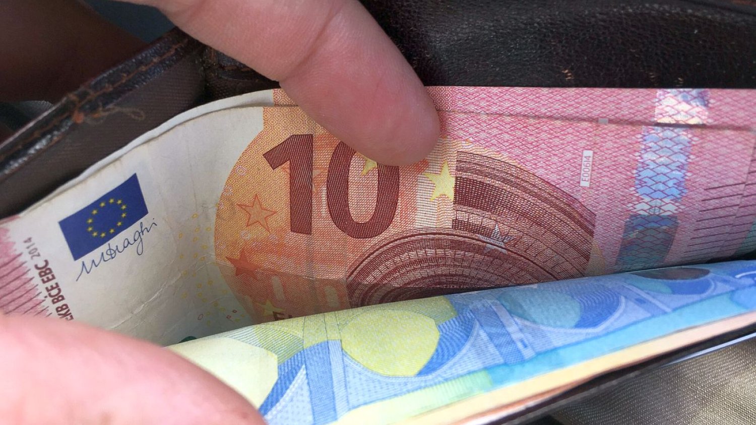 Czy ceny rosną po przyjęciu euro? Tak, ale rośnie też zamożność obywateli i kraju
