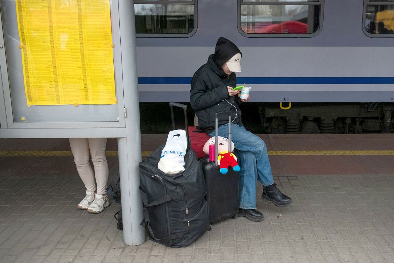 Potężna awaria unieruchomiła setki pociągów i uziemiła tysiące podróżnych