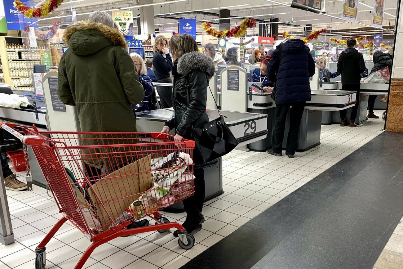 Godziny otwarcia sklepów w Wigilię 24 grudnia 2023 roku