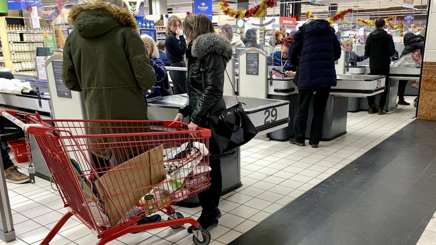 Godziny otwarcia sklepów w Wigilię 24 grudnia 2023 roku