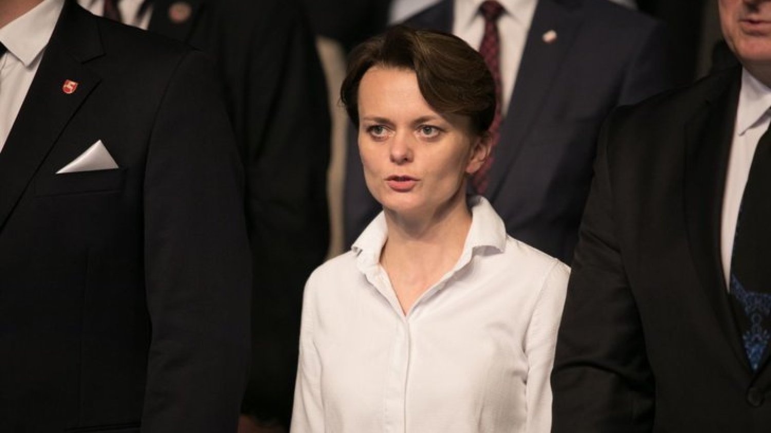 Przejmowanie polskich spółek będzie uzależnione od decyzji rządu - zapowiada minister rozwoju Jadwiga Emilewicz.
