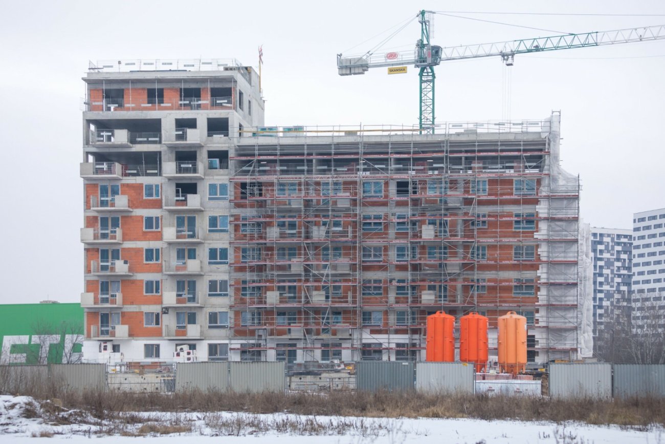 Budowa bloku mieszkalnego.