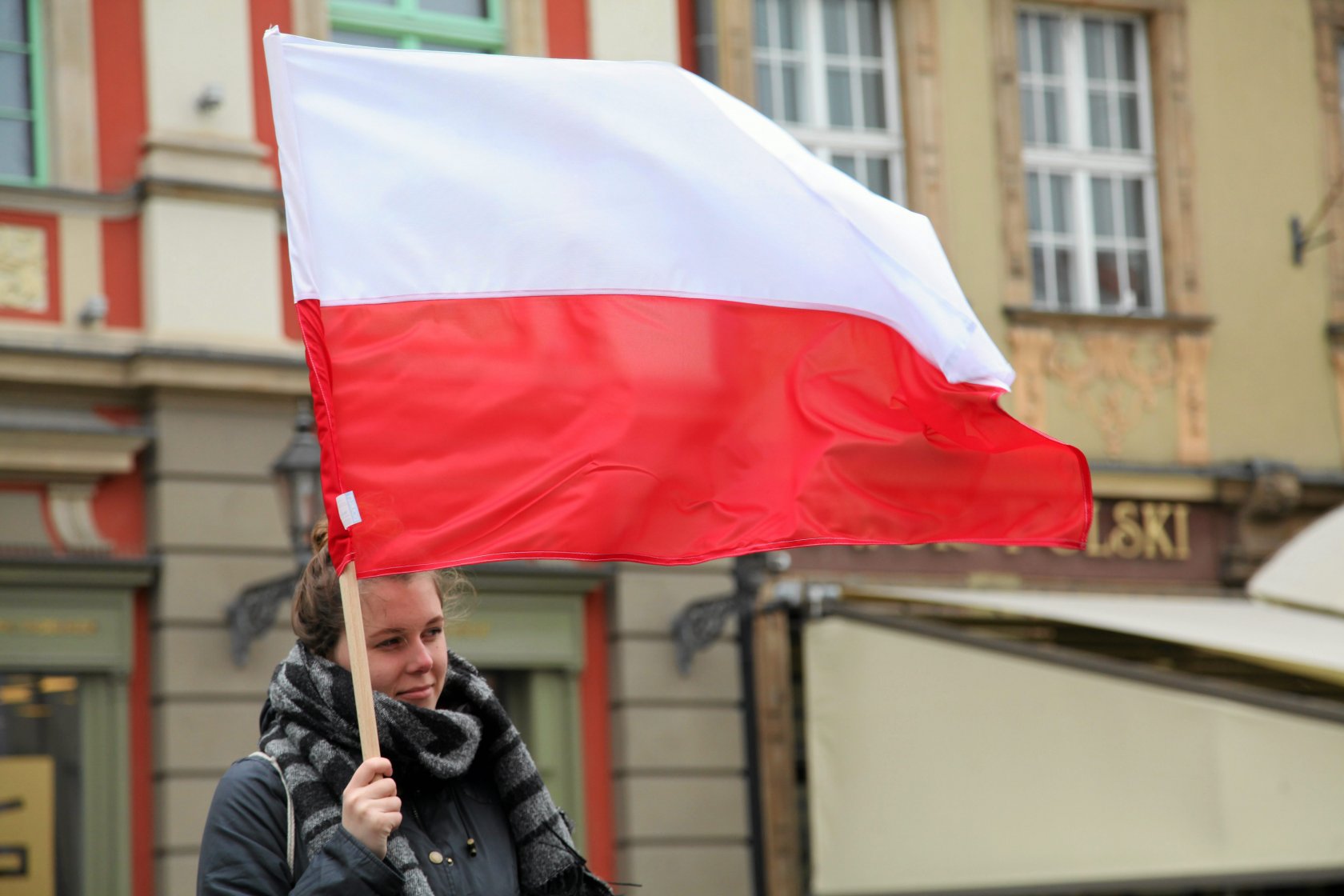 Wynik zadowolenia z polskiej gospodarki jest wyższy niż w ubiegłym roku