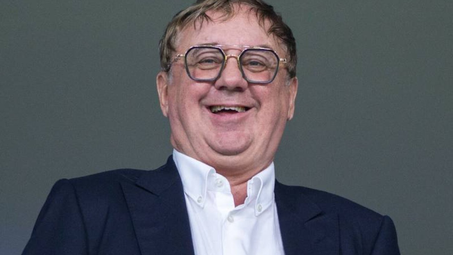 "Żarcie mięsa" i wakacje samolotem, są tym, co milioner Janusz Filipiak uważa za ścieżkę do niszczenia środowiska