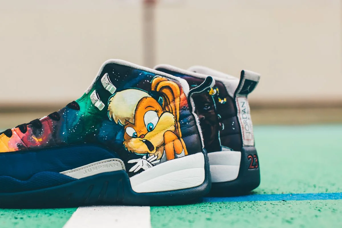 Przygoda Darka ze sneakersami zaczęła się od butów do koszykówki.