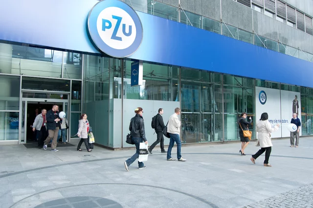 PZU wykłada na kupno Pekao ponad 6,5 mld zł