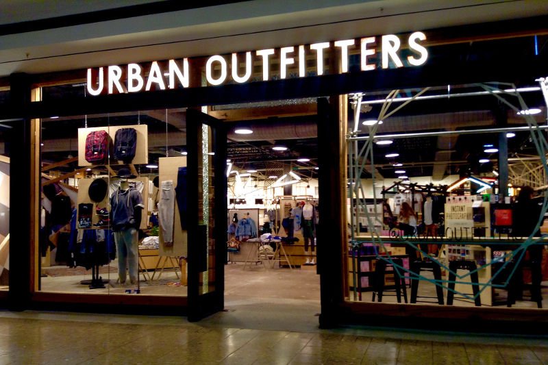 Marka Urban Outfitters istnieje już 45 lat.
