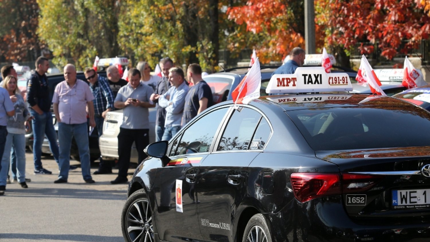 Czwartkowy protest taksówkarzy przeciwko aplikacjom przewozowym.