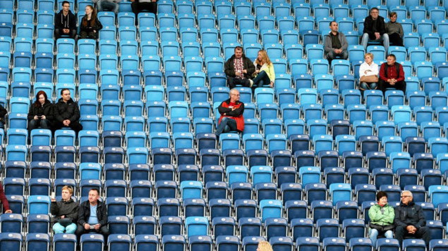 Stadion w Lublinie świeci pustkami.