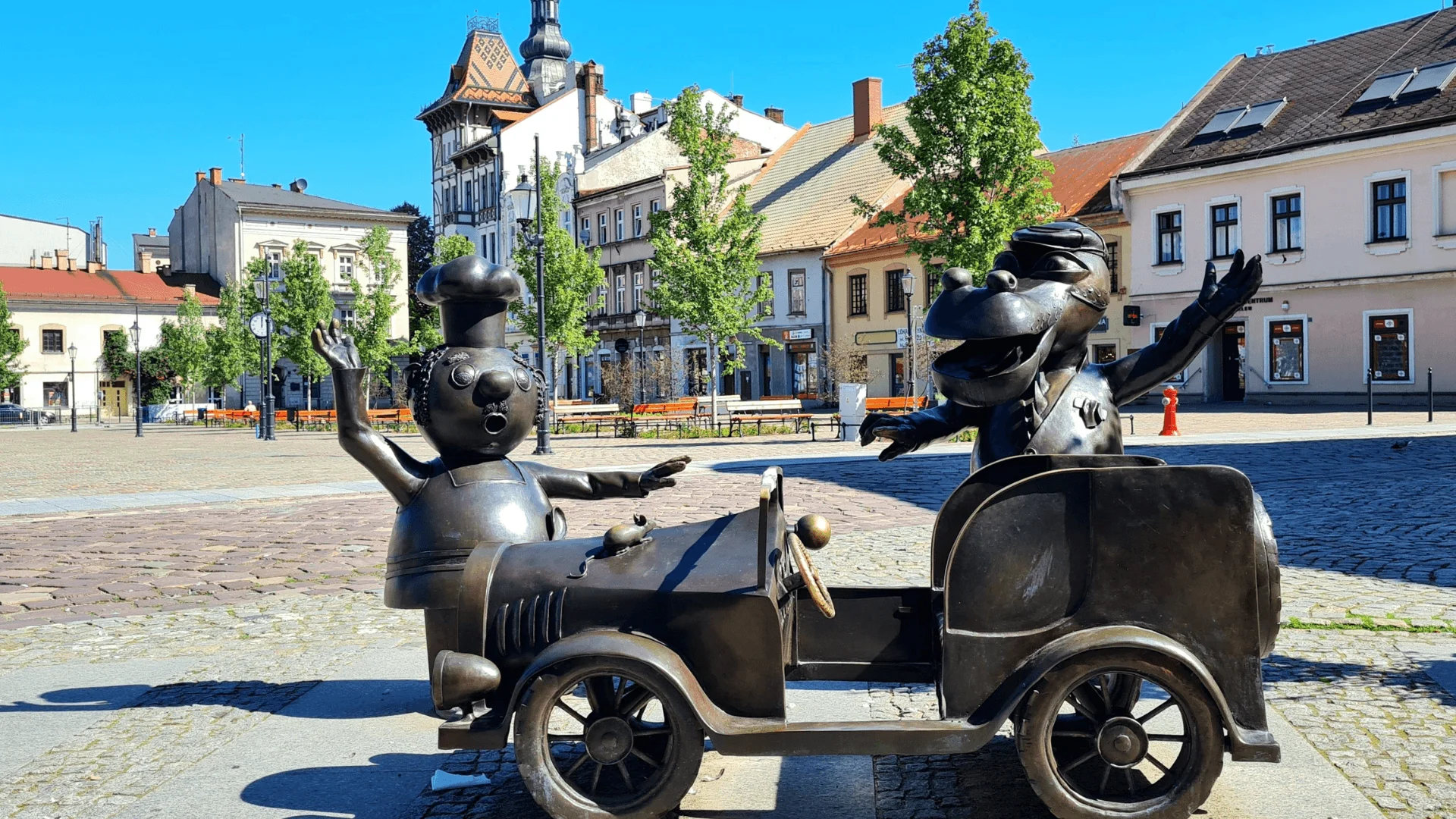 Bielsko-Biała na weekend. Podpowiadam, co warto zobaczyć w Polskiej Stolicy Kultury Bielsko-Biała, pl. Wojska Polskiego