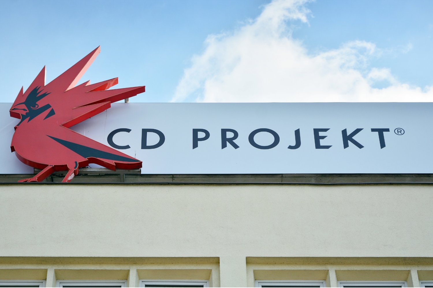 Kurs akcji CD Projektu rośnie. Oddala się scenariusz, którego obawiali się inwestorzy Budynek z logo CD Projekt