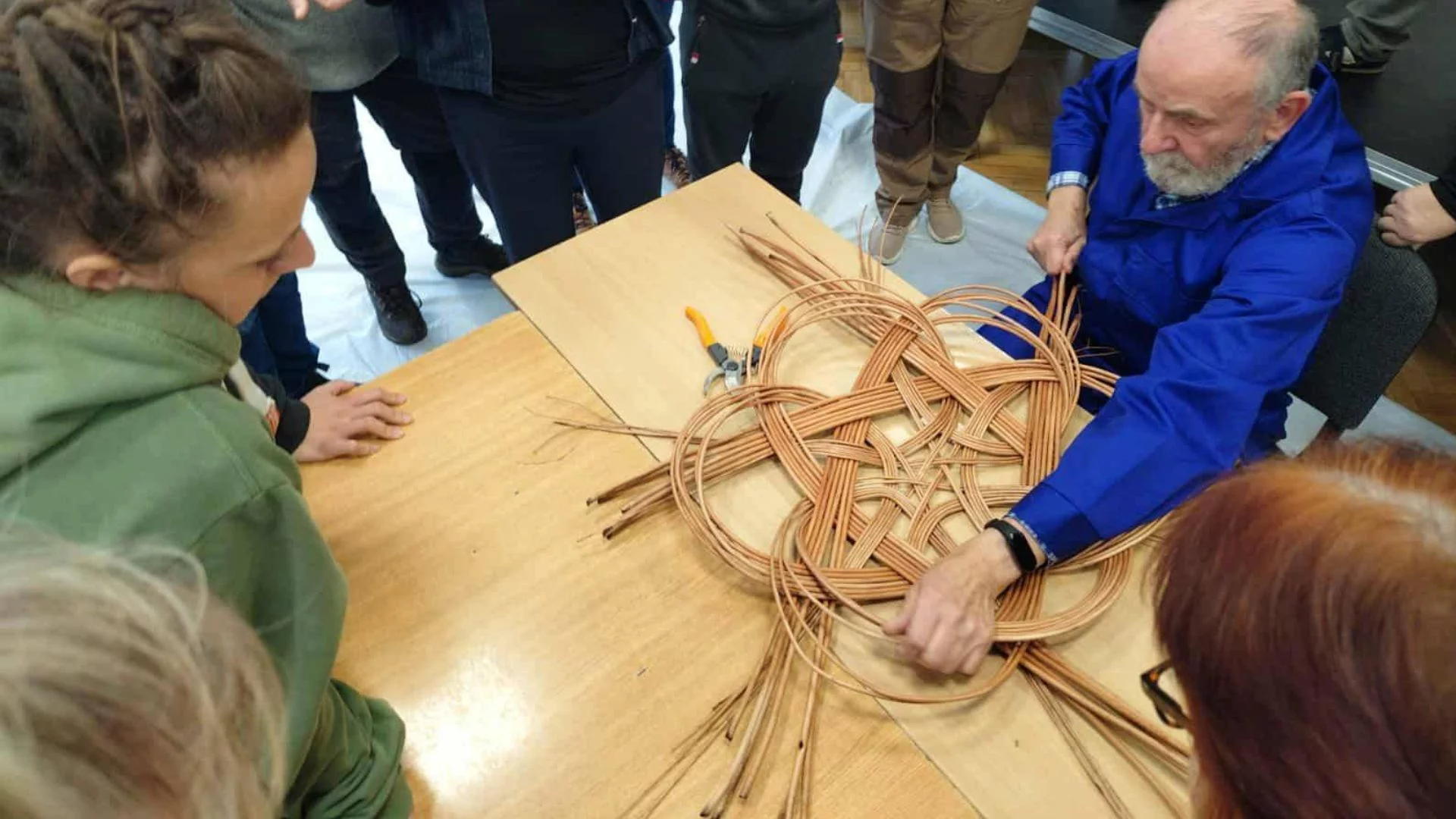 Warsztaty tradycyjnej plecionki. Rzemiosło zostanie wpisane na listę UNESCO.