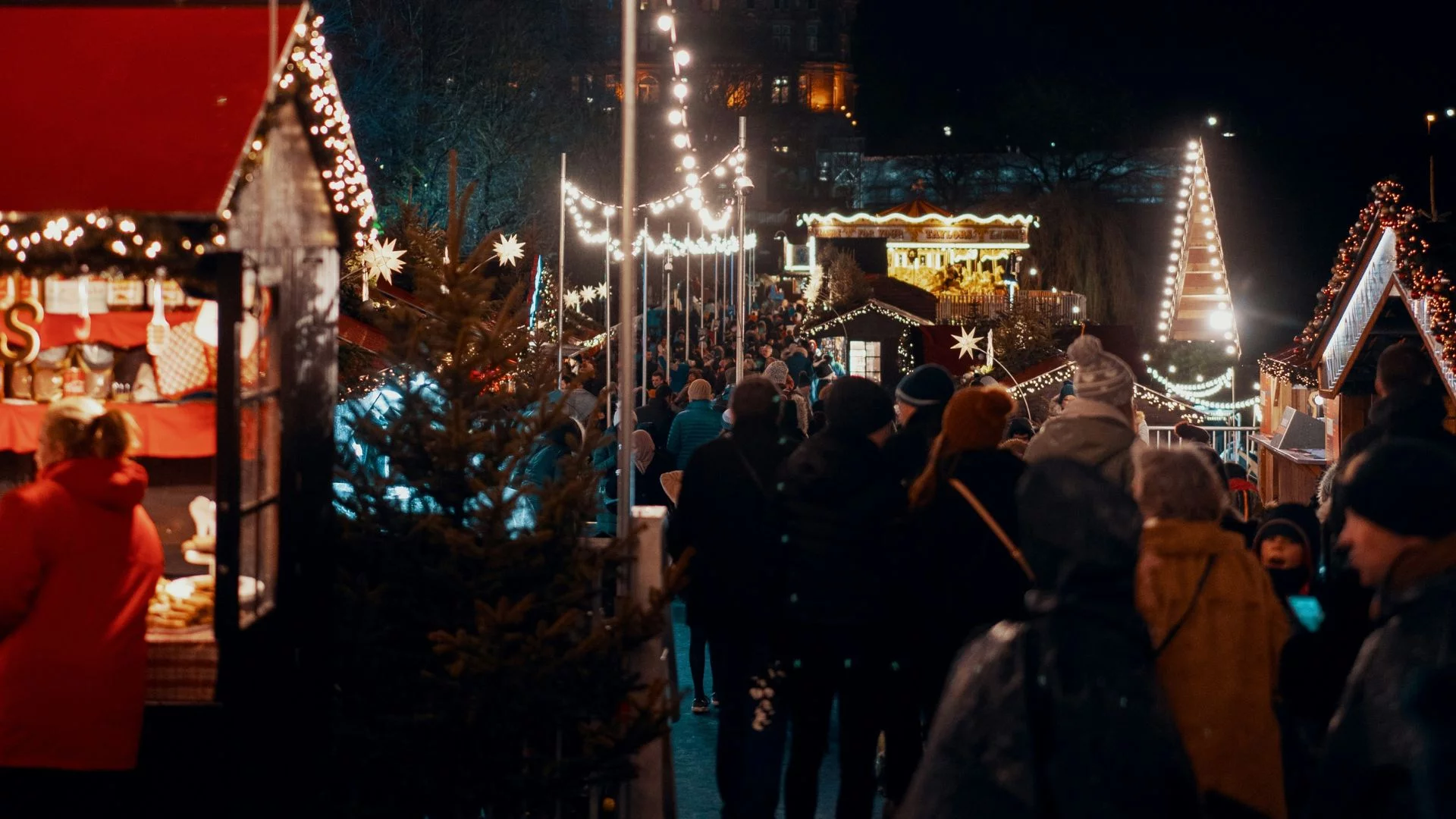 Nowy jarmark w Warszawie robi furorę. Jedni zachwyceni, inni wprost przeciwnie. Nowy jarmark w Warszawie robi furorę. Jedni zachwyceni, inni przeciwnie