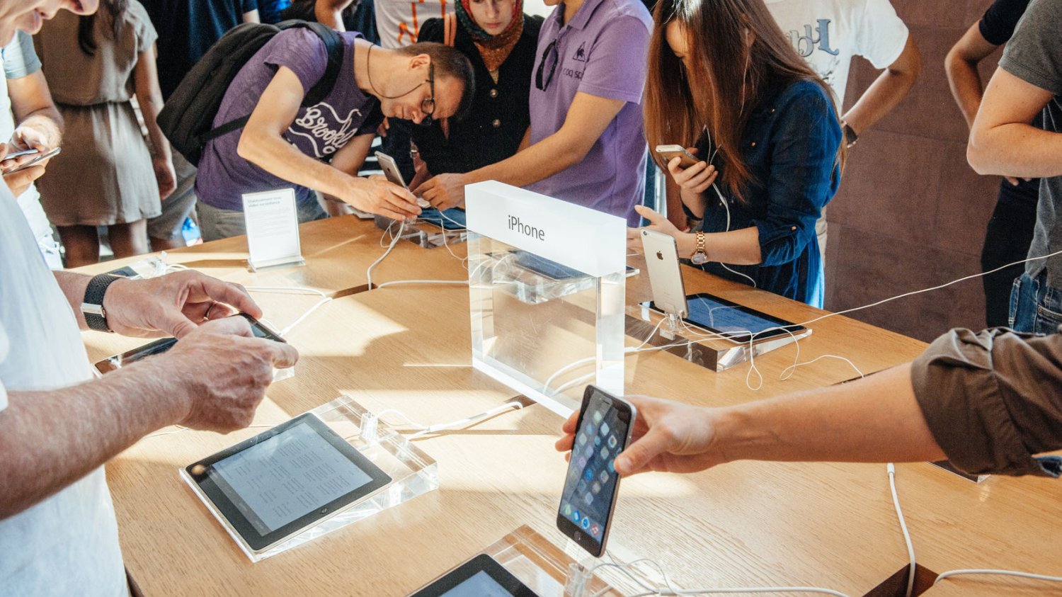 Do sieci wyciekł wygląd nowego iPhone'a