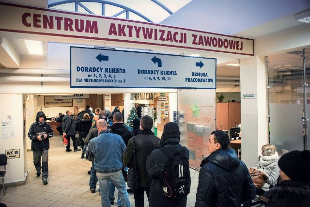 Automatyzacja pracy oznacza, że duża część stanowisk zostanie zlikwidowanych