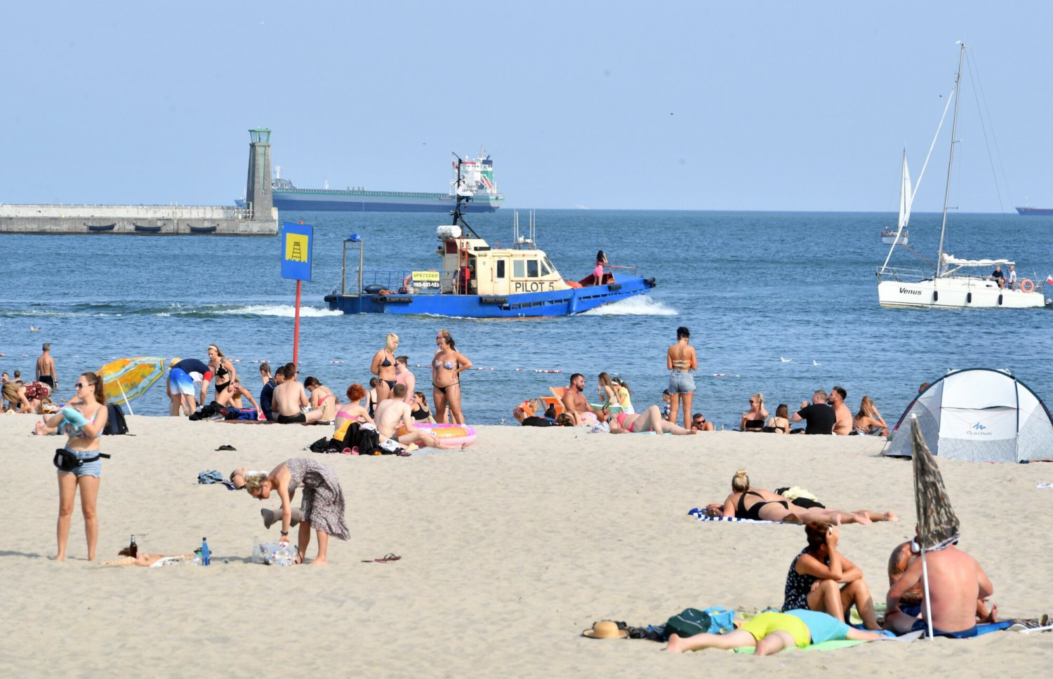 Tak wyglądał ostatni weekend wakacyjny na plaży miejskiej w Gdyni