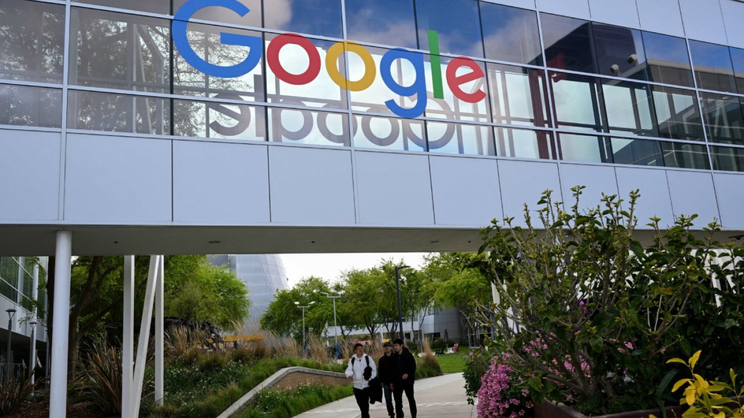 Po pięciu latach Google kończy walkę z cookies.