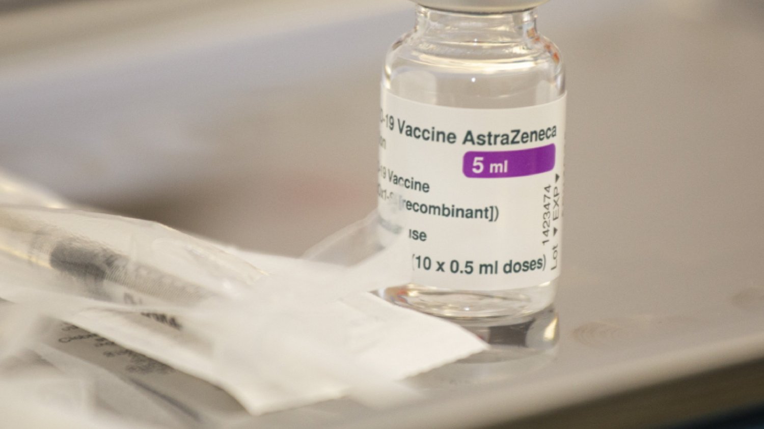 Przychody AstraZeneki ze sprzedaży szczepionek przeciw COVID-19 wyniosły 275 mln dol.