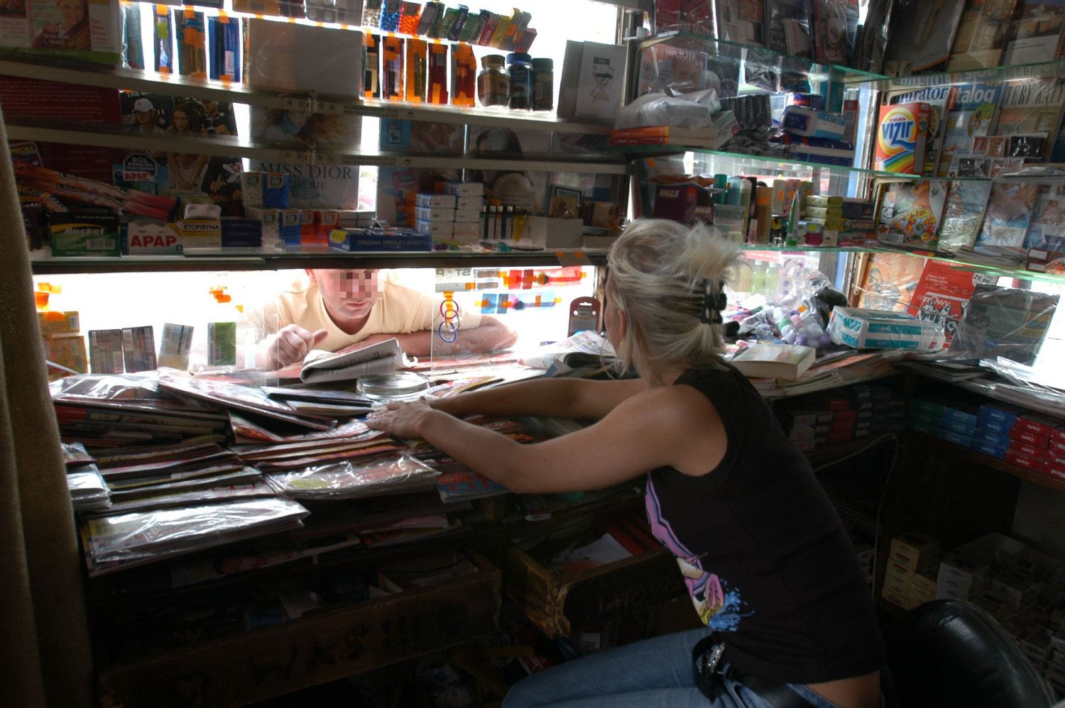 Stawka VAT wydrukowana na czasopiśmie, niezgodna z nowymi przepisami, może okazać się sporym problemem dla sprzedawców prasy.