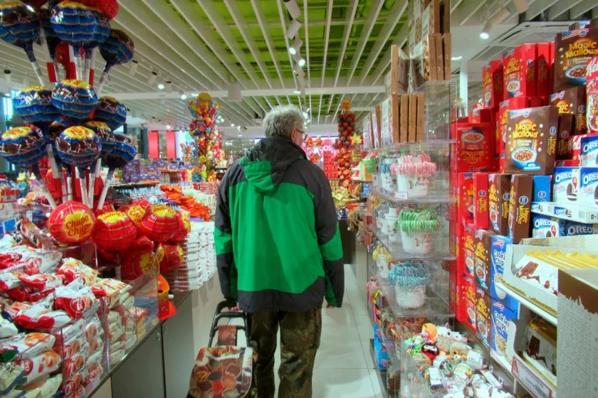 W Wielką Sobotę sklepy będą otwarte najwyżej do godziny 14:00