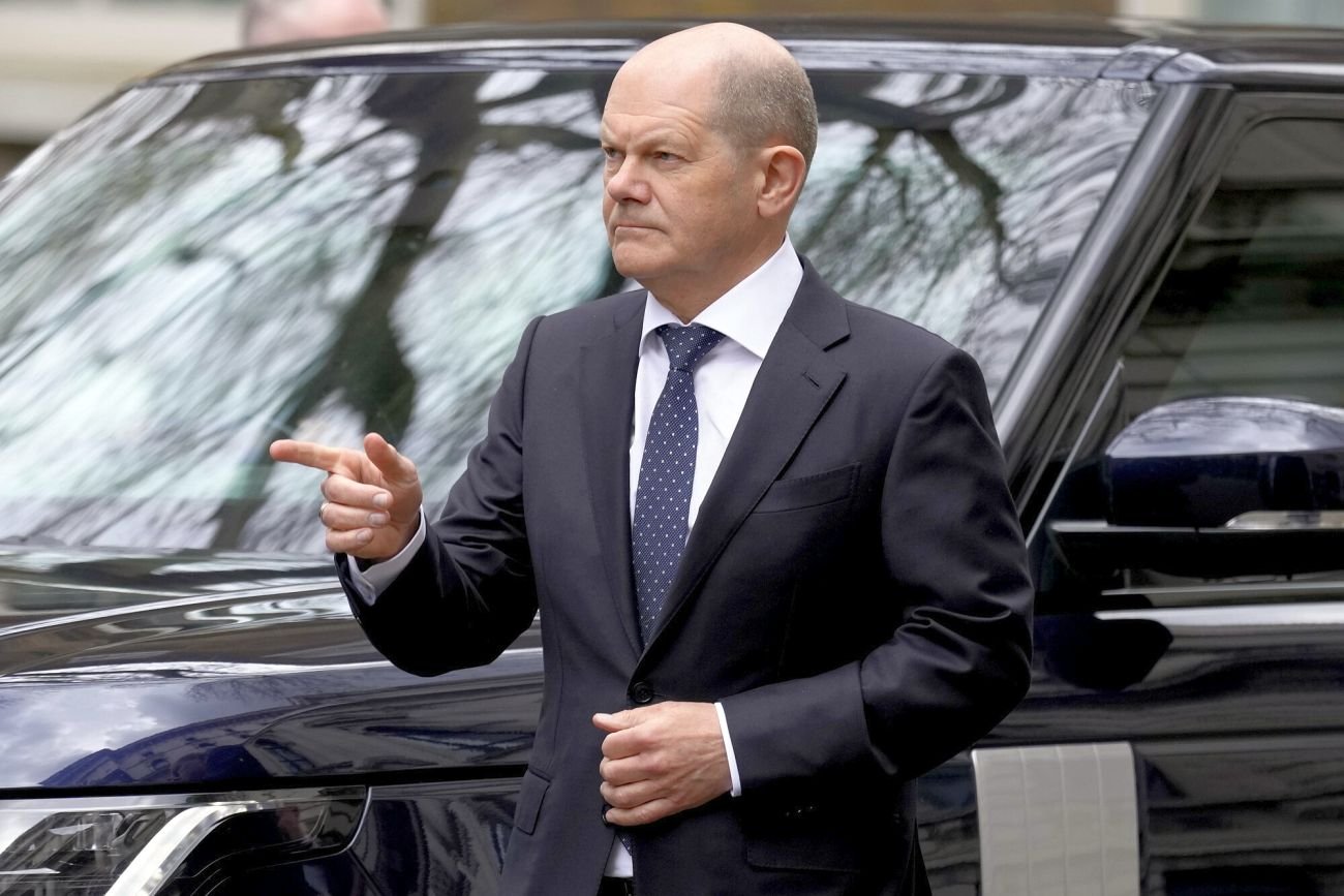 Niemcy obniżają podatki na paliwa - litr benzyny kosztuje u nich już prawie 10 złotych