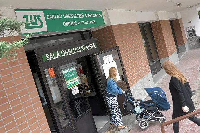 ZUS będzie płacił emerytury pracującym w Poslce Ukraińcom