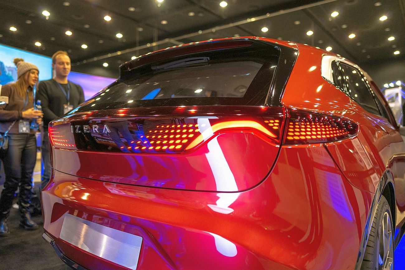 Spółka, która chce budować polski samochód elektryczny Izera, zdobyła grunt pod fabrykę