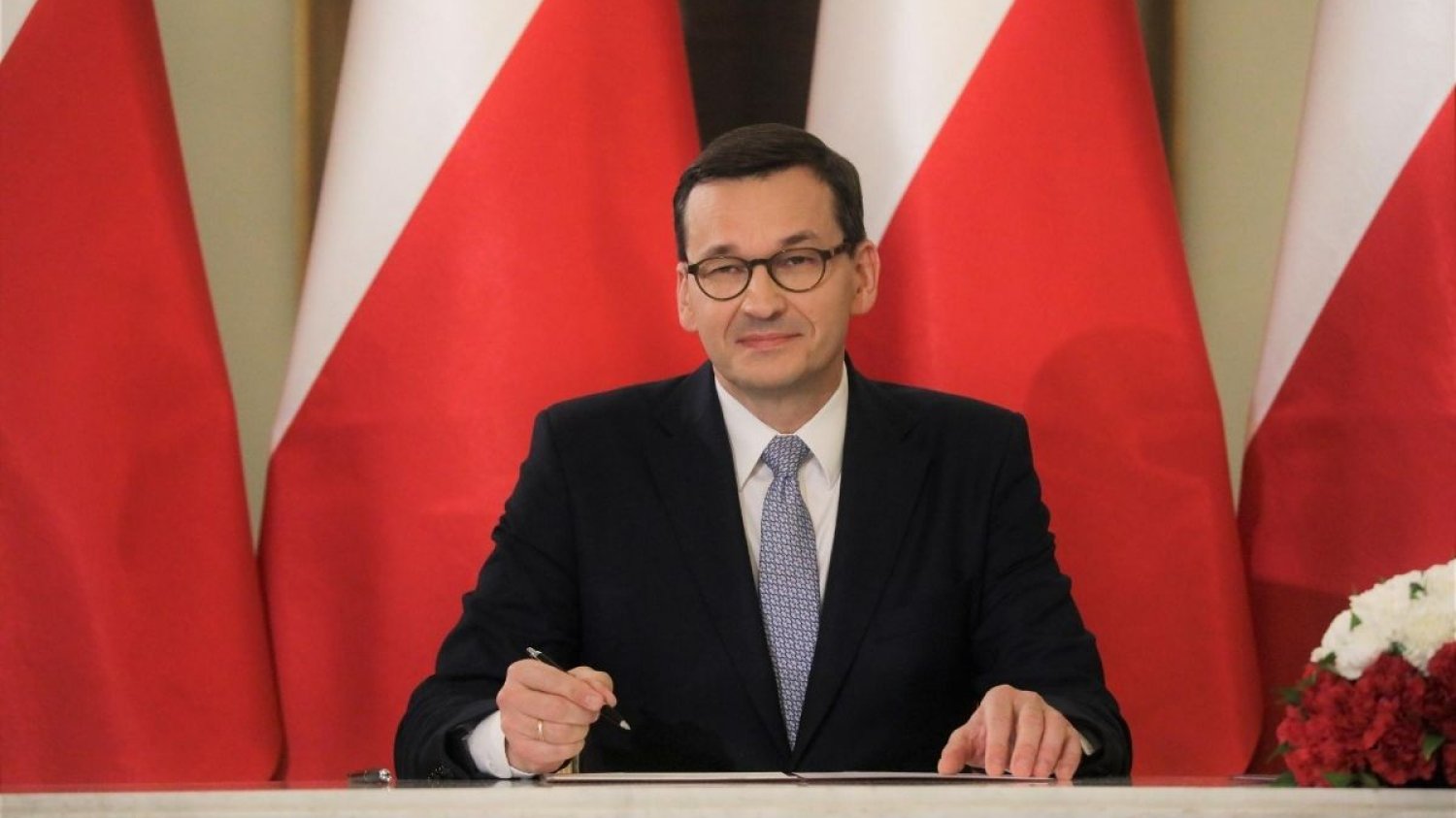 Na zapowiadanej podwyżce płacy minimalnej rząd zyska w 2021 r.prawie 2 mld zł.