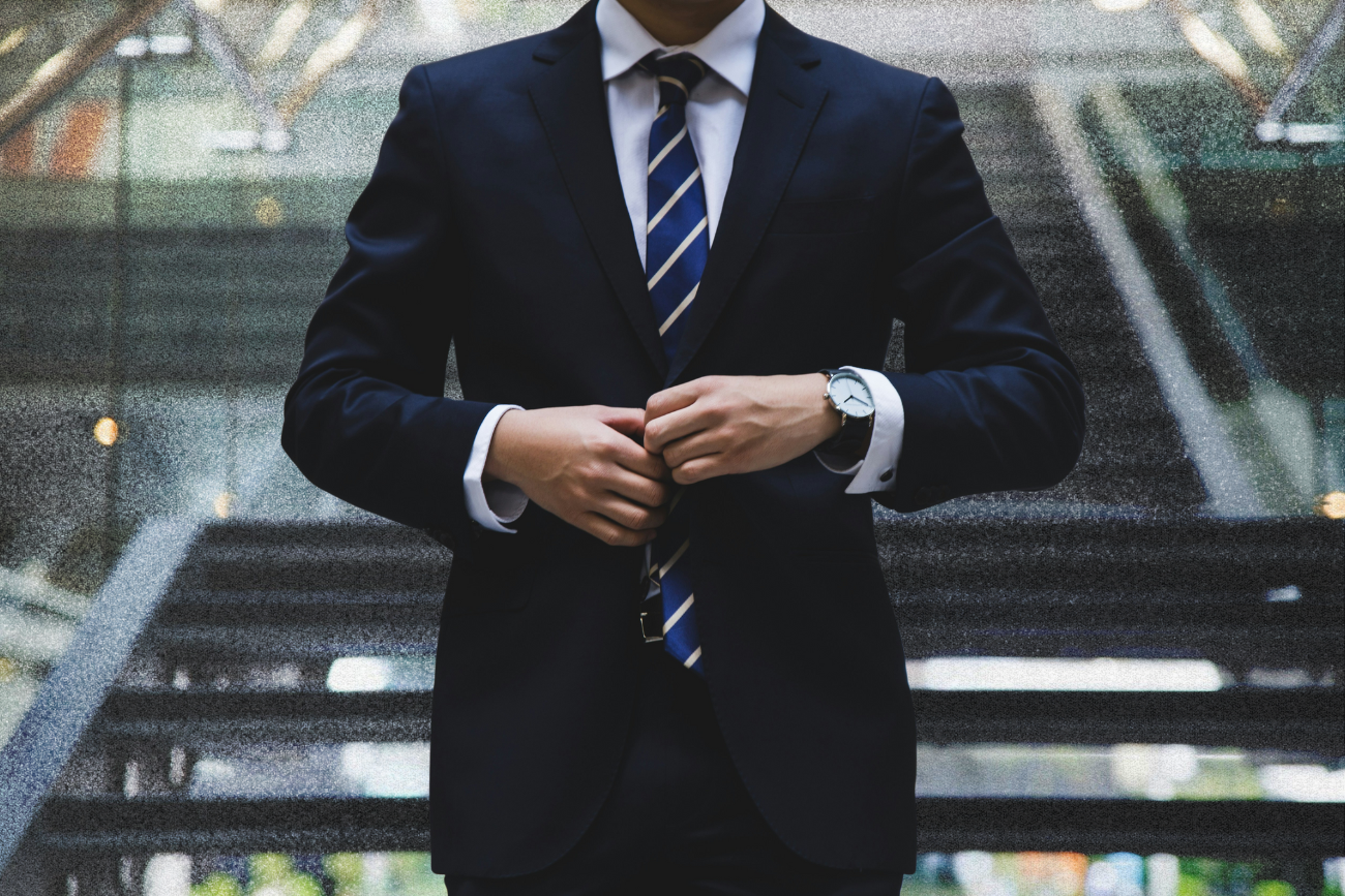 Rośnie liczba zamożnych Polaków. Oto, jak inwestują swoje pieniądze