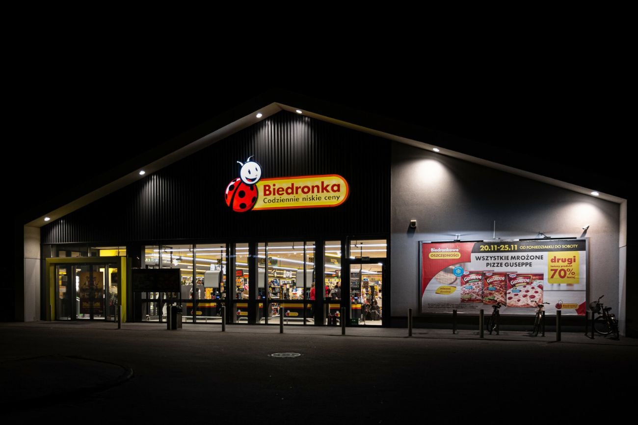 Biedronka wycofuje się z akcji promocyjnej. Nie będzie warzyworków w prezencie dla klientów.