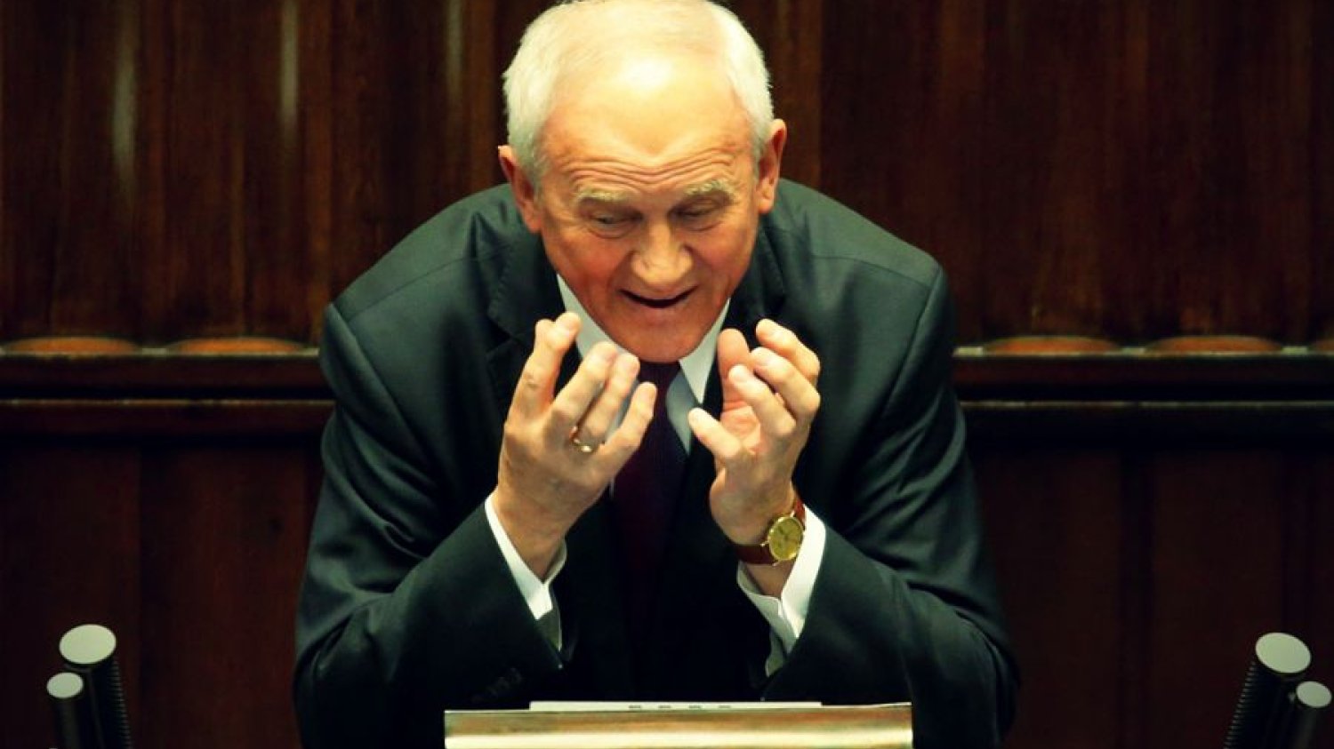 Dobre historie wpływają na nasze postawy życiowe, wyznawaną religię, wyroki sądowe. Czy również na wyniki wyborów?