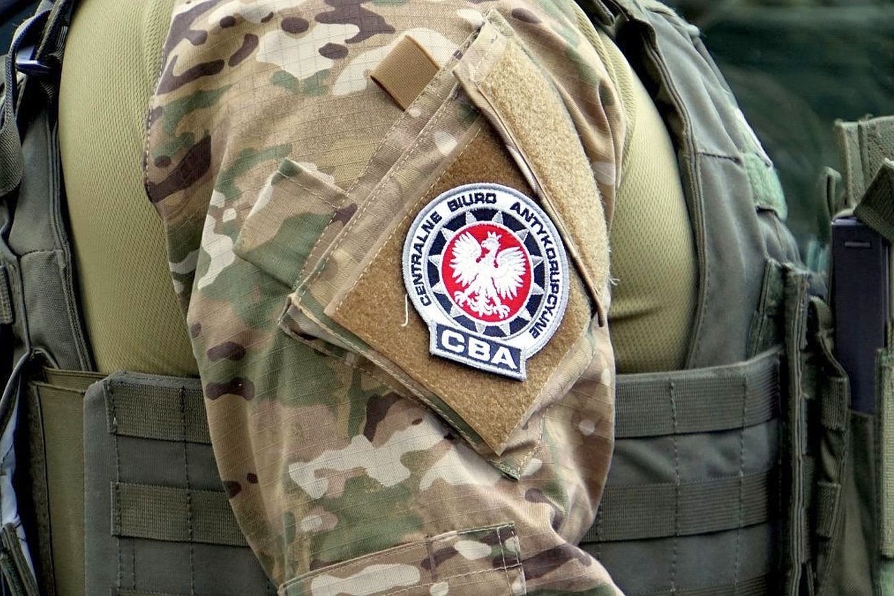 CBA zatrzymało 8 osób zamieszanych w korupcję w państwowej spółce