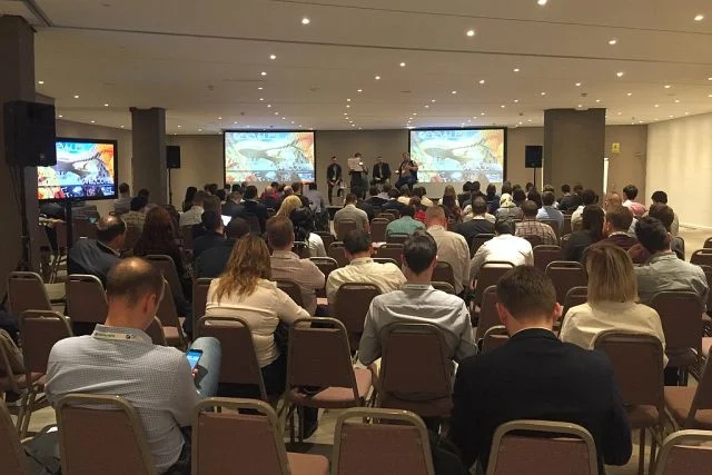Zespół Nethone na konferencji w Sevilli