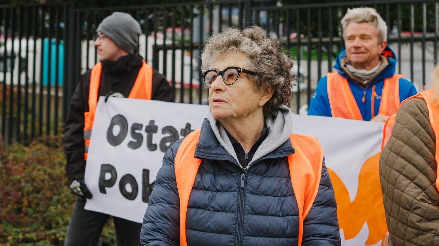"Blokowanie ulic według niektórych również jest terrorem wobec społeczeństwa, które oczywiście może, zamiast tego wybrać powolną śmierć w katastrofie klimatycznej".