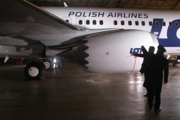 Sędzia oddaliła powództwo linii lotniczych, podkreślając, że nie rozstrzyga go merytorycznie