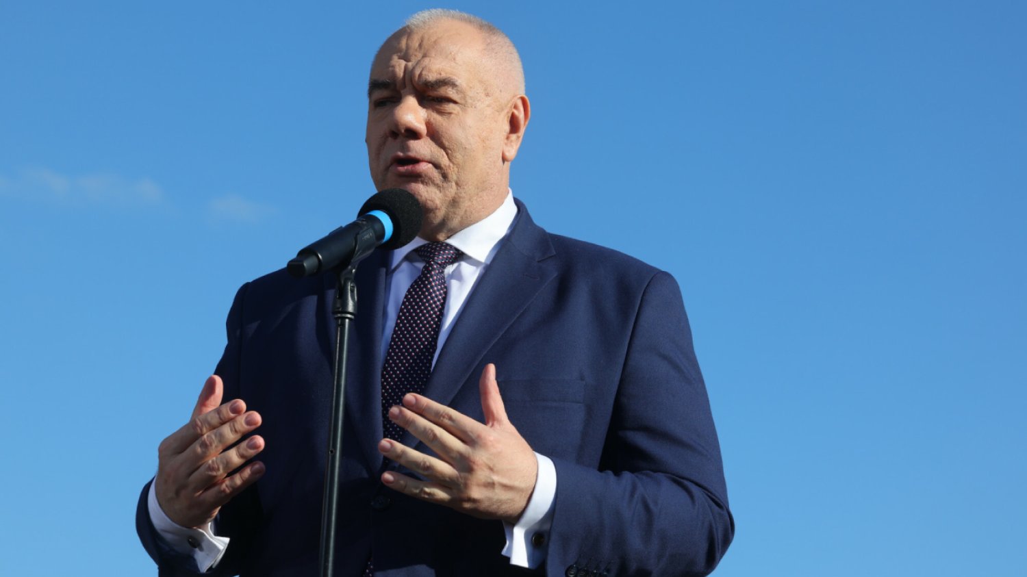 Jacek Sasin poinformował, że w Polsce pojawią się dwie elektronie jądrowe