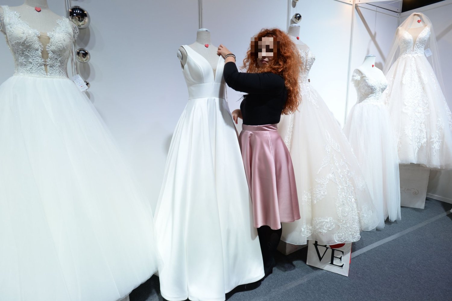 Stowarzyszenie Wedding Plannerów już miesiące temu domagało się od rządu, by wesela były urządzane z mniejszym rozmachem. (zdjęcie poglądowe)