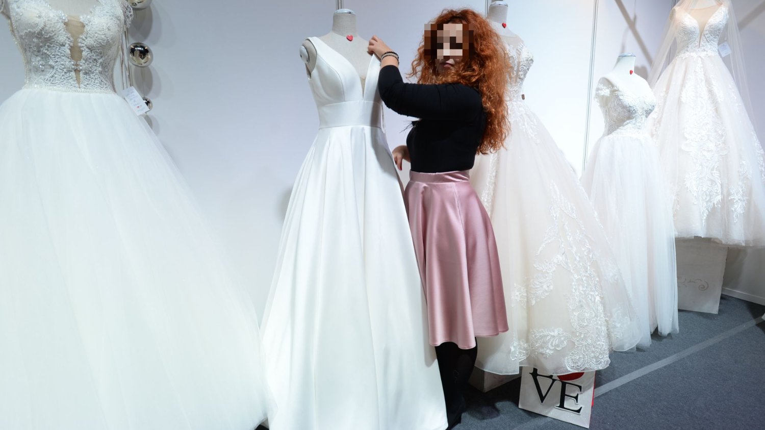 Stowarzyszenie Wedding Plannerów już miesiące temu domagało się od rządu, by wesela były urządzane z mniejszym rozmachem. (zdjęcie poglądowe)