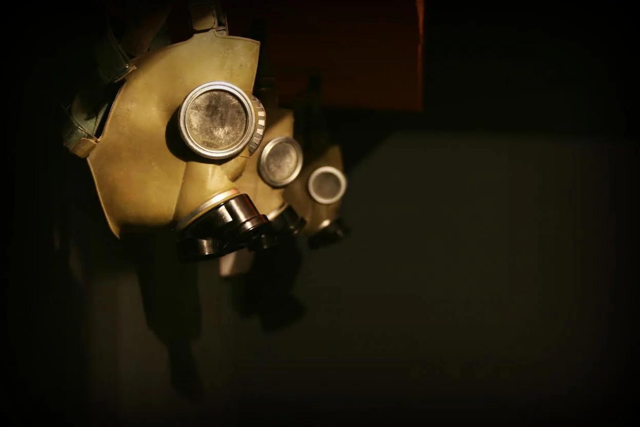 W Hard Lock Escape Room dostępne są dwa pokoje tematyczne: Czarnobyl i Kret w Mafii. Trzeci pokój, Zamachowiec na lotnisku, jest w trakcie przygotowań, będzie dostępny w lutym