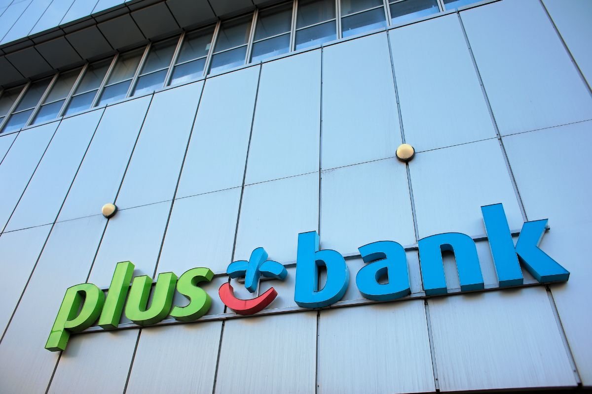 Zugmunt Solorz przeznaczy 84 mln zł na Plus Bank.