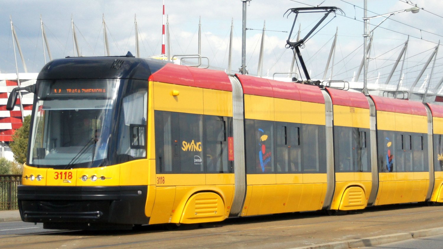 Tramwaje Pesy jeżdżą m.in. w Warszawie (na zdj.)