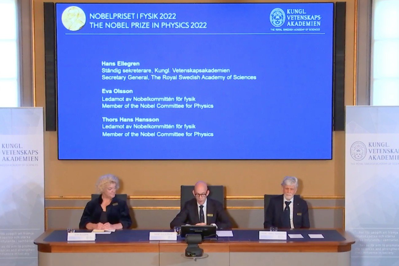 Nobel 2022 z fizyki przyznany. Laureatami zostali: Alain Aspect, John F. Clauser i Anton Zeilinger