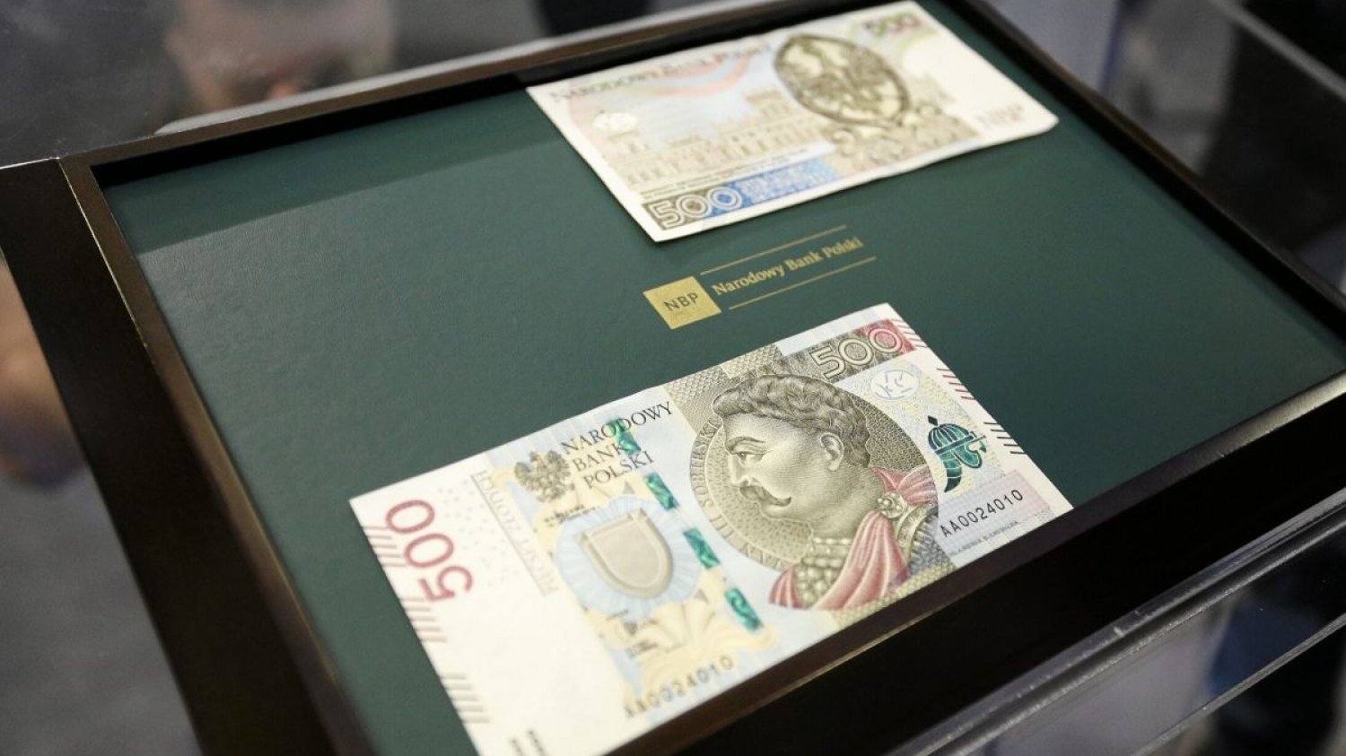 Banknoty o nominale 500 zł wprowadza do swojej oferty sieć Euronet.